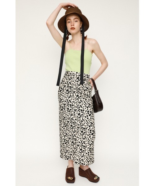 SLY（スライ）の「ASYMMETRY STRAP RIB CAMISOLE アシンメトリーストラップ リブ キャミソール（キャミソール・レディース・ブラック/ライム/アイボリー/ブラウン・FREE）」の9枚目の写真