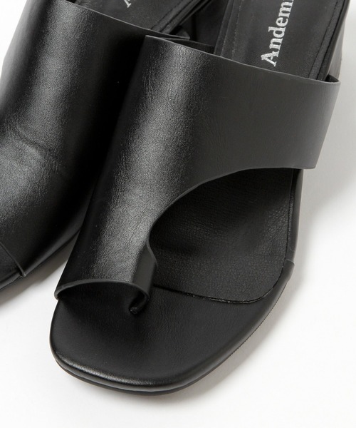 Andemiu（アンデミュウ）の「トングヒールサンダル215846（サンダル・レディース・ブラック/アイボリー・MEDIUM/LARGE）」の9枚目の写真