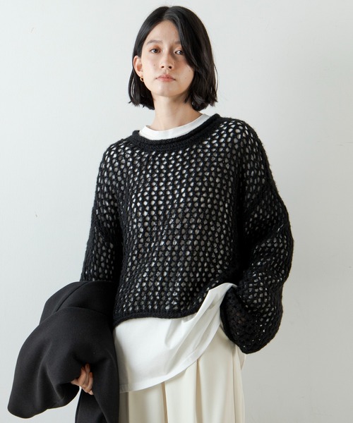 ANGIE(アンジー)の「起毛メッシュ編みショートニット(ニット/セーター・レディース・ブラック/アイボリー/マスタード/ダークベージュ・FREE)」の19枚目の写真