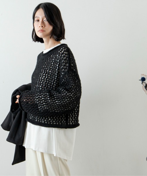 ANGIE(アンジー)の「起毛メッシュ編みショートニット(ニット/セーター・レディース・ブラック/アイボリー/マスタード/ダークベージュ・FREE)」の20枚目の写真