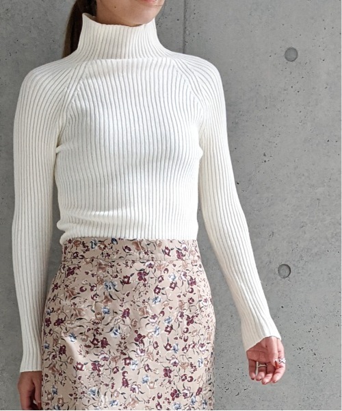 Per sist ence(パーシエンス)の「Per sist ence/パーシエンス リブ編み ボトルネック(ニット/セーター・レディース・ホワイト/ブラック/ベージュ/パープル/グレー/ブラウン/グリーン・FREE)」の1枚目の写真