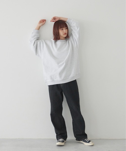 flaner(フラネ)の「ルーズスウェット【ユニセックス対応】(スウェット・レディース・グレー/カーキ/グレイッシュベージュ・MEDIUM/LARGE)」の6枚目の写真