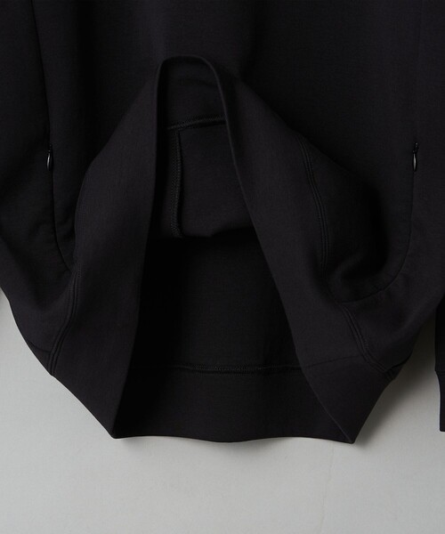 BEAUTY&YOUTH UNITED ARROWS（ビューティーアンドユースユナイテッドアローズ）の「【WEB限定 WARDROBE SMART】ダブルニット クルーネック スウェット/セットアップ対応（スウェット・メンズ・ブラック/オリーブ/グレー/ダークグレー/その他1/ケリー/その他2/ロイヤルブルー・L/M/S/XL）」の21枚目の写真