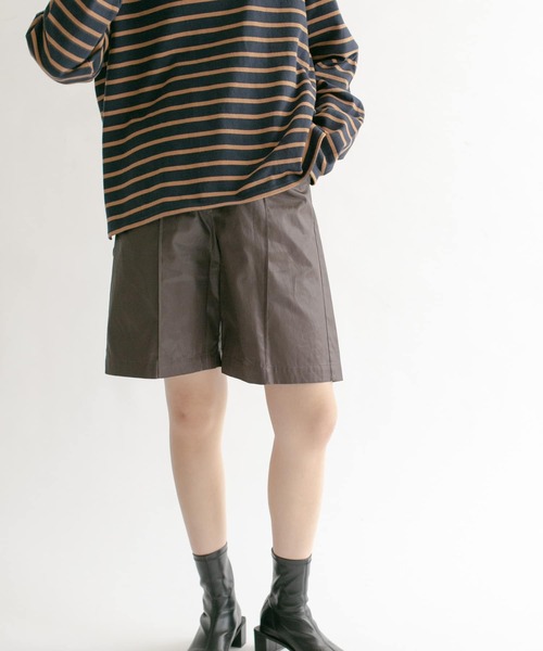 KBF（ケイビーエフ）の「ハイウエストコーティングショートパンツ（その他パンツ・レディース・イエロー/アイボリー/ブラウン・ONE）」の4枚目の写真