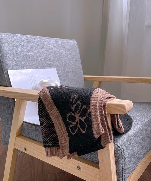 MAISON DE THERESE(メゾン ド テレーズ)の「バイカラー Vネックベスト(ベスト・レディース・ブラック/ホワイト/イエロー/ブラック系その他・MEDIUM)」の5枚目の写真