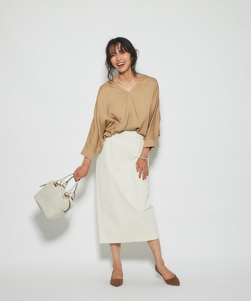 RIVE DROITE（リヴドロワ）の「リラクシーな着心地が魅力　テンセルツイルリラックスブラウス（シャツ/ブラウス・レディース・カーキ/ベージュ/ネイビー・FREE）」の18枚目の写真