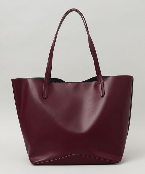 SHIPS（シップス）の「SHIPS:ユニセックス リサイクルレザー(再生革) トートバッグ（トートバッグ・メンズ・チャコールグレー/ブラック/オリーブ/ブルー/ワイン/キャメル・ONE SIZE）」の12枚目の写真