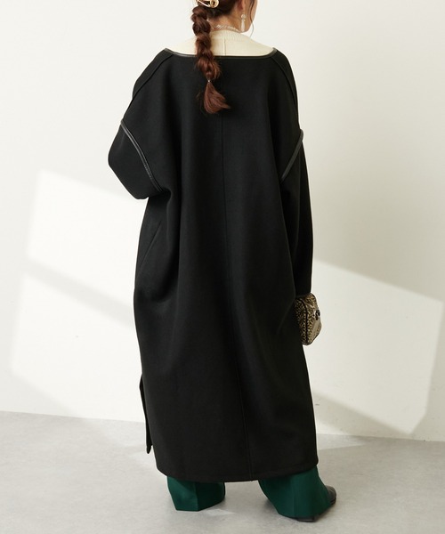 DISCOAT（ディスコート）の「【WEB限定】パイピングロングコート（ノーカラーコート・レディース・モカ/ブラック/アイボリー・FREE）」の8枚目の写真