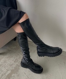 トラックソールロングブーツ