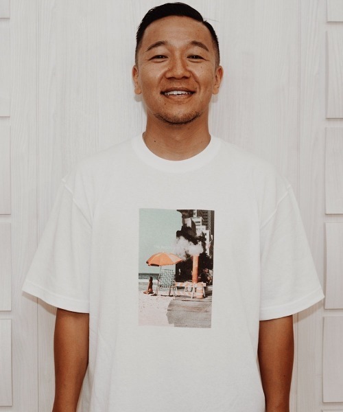 esutoreja（エストレジャ）の「The Beach and the CityTシャツ（Tシャツ/カットソー・レディース・ホワイト・L/S/XL/M）」の2枚目の写真