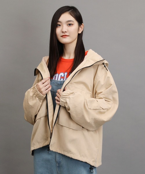 air tokyo sellection(エアートウキョウセレクション)の「ビッグシルエットマウンテンパーカー / マンパ マウンパ(マウンテンパーカー・メンズ・ブラック/ベージュ/サックスブルー・MEDIUM/LARGE)」の8枚目の写真