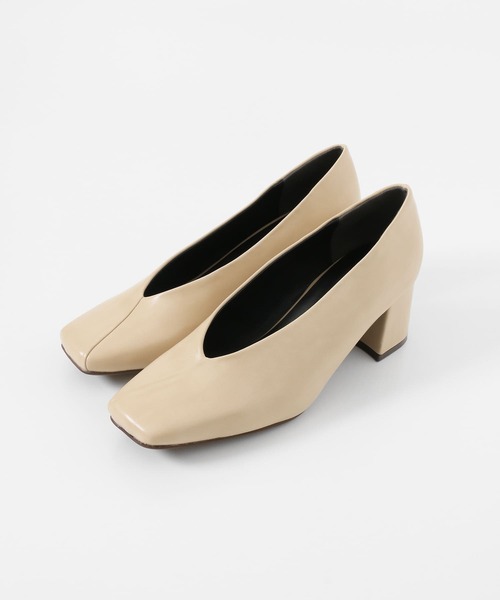 KBF+（ケービーエフプラス）の「KBF+　スクエアトゥパンプス∴（パンプス・レディース・ベージュ/グレー系その他・36/37）」の9枚目の写真