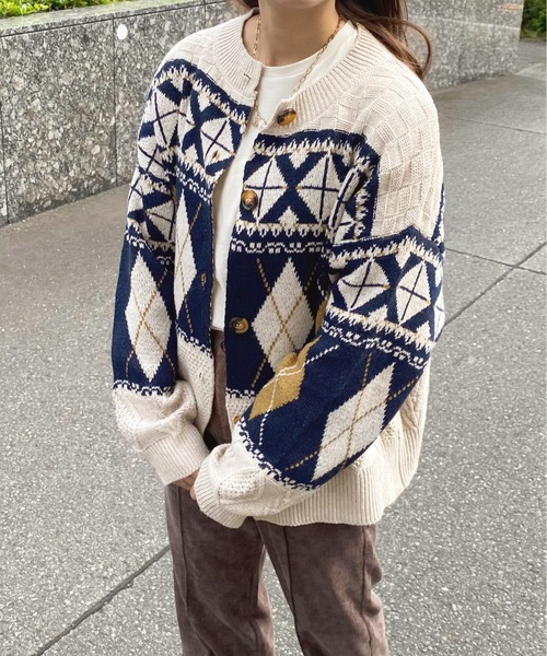 apres jour(アプレジュール)の「ケーブル柄カーディガン【ZOZOTOWN限定アイテム】【9PO】(カーディガン/ボレロ・レディース・ライトベージュ/アイボリー/その他・X-LARGE/フリー)」の6枚目の写真