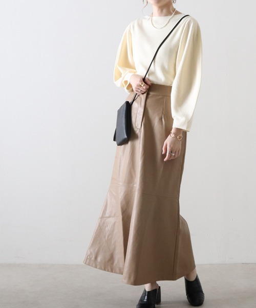 Cheek（チーク）の「ランタンスリーブニット（ニット/セーター・レディース・アイボリー/グレイッシュベージュ/サックスブルー/イエロー・MEDIUM）」の7枚目の写真