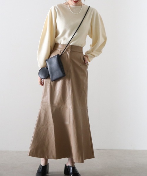 Cheek（チーク）の「ランタンスリーブニット（ニット/セーター・レディース・アイボリー/グレイッシュベージュ/サックスブルー/イエロー・MEDIUM）」の8枚目の写真