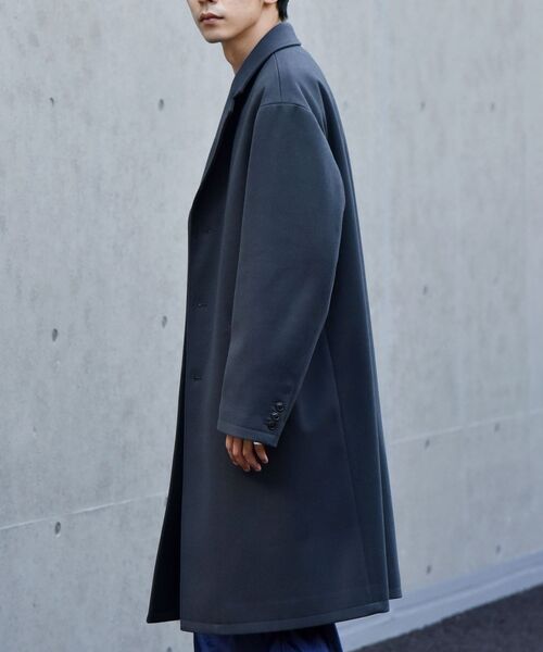 SHIPS（シップス）の「【WEB限定】SHIPS: リラックスフィット ポリメルトン ジャージー チェスター コート（チェスターコート・メンズ・ネイビー/グレー/ダークグレー・SMALL/MEDIUM/LARGE/X-LARGE）」の17枚目の写真