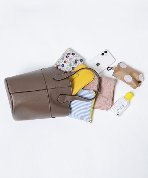 shopnikoniko（ショップニコニコ）の「2way合成皮革バケツバッグ（ハンドバッグ・レディース・ブラック/ブラウン/グレイッシュベージュ/ホワイト・フリー）」の20枚目の写真