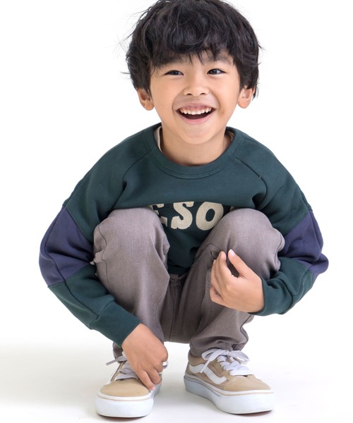 DILASH(ディラッシュ)の「ソフトパウダーストレッチツイルパンツ(チノパンツ・キッズ・カーキ/ブラウン/ネイビー/ブラック/グレー・140/120/100/130/110/80/90/150)」の15枚目の写真