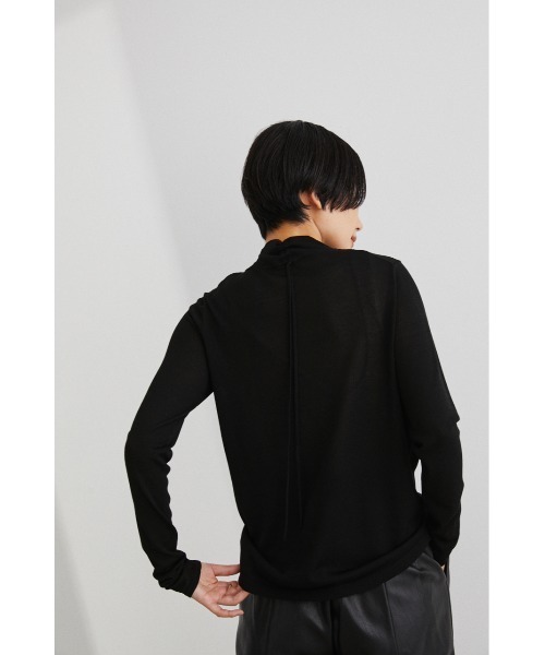 STYLEMIXER(スタイルミキサー)の「バックストリングシアーハイネックニット(ニット/セーター・レディース・ピンク/ブラック/アイボリー/カーキ・FREE)」の6枚目の写真