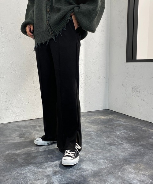 apres jour mignon(アプレジュールミニョン)の「センターシームフェイクスエードパンツ【ZOZOTOWN限定アイテム】(その他パンツ・レディース・ブルーグリーン/マスタード/ブラック・MEDIUM/SMALL/X-LARGE)」の5枚目の写真