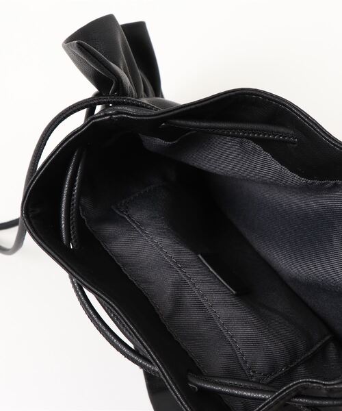 kakatoo（カカトゥ）の「カカトゥ kakatoo / ラッフルドロストショルダー（ショルダーバッグ・レディース・ブラック/シルバー/ゴールド・FREE）」の7枚目の写真