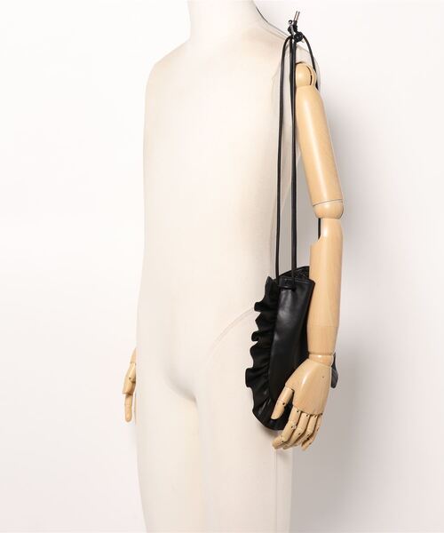 kakatoo（カカトゥ）の「カカトゥ kakatoo / ラッフルドロストショルダー（ショルダーバッグ・レディース・ブラック/シルバー/ゴールド・FREE）」の4枚目の写真