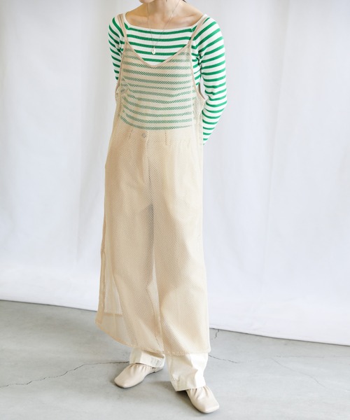 select MOCA（セレクトモカ）の「2022 SS ダブルショルダーメッシュキャミワンピース（ワンピース・レディース・ブラック/ブルー/ライトベージュ・FREE）」の2枚目の写真