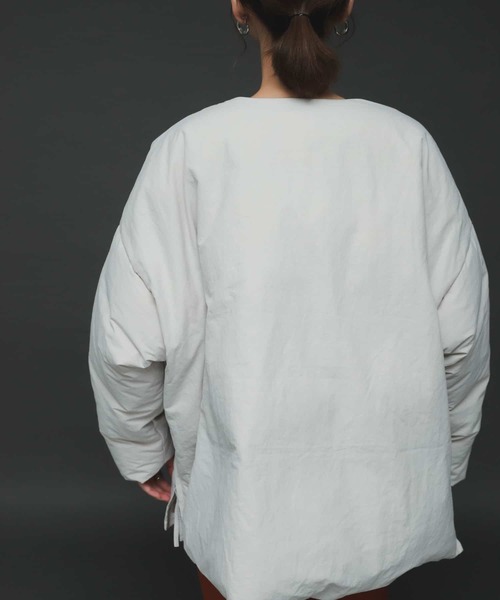 SENSE OF PLACE by URBAN RESEARCH(センスオブプレイスバイアーバンリサーチ)の「ステッチレスグリーンダウンコート(ダウンジャケット/コート・レディース・ブラック/ライトベージュ・ONE)」の21枚目の写真