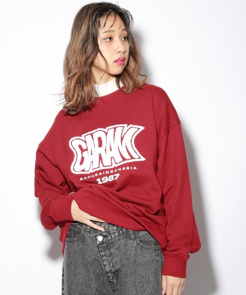 PBLIM（ページボーイリム）の「PAGEBOYLIM/サガラシシュウスウェット（スウェット・レディース・レッド/オフホワイト/ブルー・MEDIUM/LARGE）」の3枚目の写真