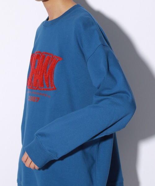PBLIM（ページボーイリム）の「PAGEBOYLIM/サガラシシュウスウェット（スウェット・レディース・レッド/オフホワイト/ブルー・MEDIUM/LARGE）」の4枚目の写真