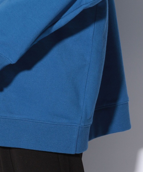 PBLIM（ページボーイリム）の「PAGEBOYLIM/サガラシシュウスウェット（スウェット・レディース・レッド/オフホワイト/ブルー・MEDIUM/LARGE）」の9枚目の写真