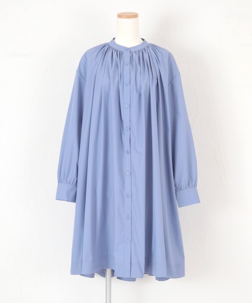 titivate（ティティベイト）の「バックシャーリングワンピース（シャツワンピース・レディース・オフホワイト/ライトグリーン/ブルー/ブラック/ネイビー・S/M/L）」の9枚目の写真