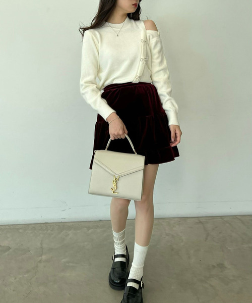 titty＆Co. PETIT by poyo（ティティーアンドコープティバイポヨ）の「【ファッションインフルエンサーPOYO×titty&Co.PETIT】リボンブローチニットプルオーバー（ニット/セーター・レディース・ホワイト・FREE）」の6枚目の写真