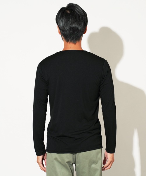 roshell（ロシェル）の「ストレッチVネック無地長袖Tシャツ（Tシャツ/カットソー・メンズ・ホワイト/チャコールグレー/ブラック/ネイビー・SMALL/MEDIUM/LARGE/X-LARGE/XX-LARGE）」の7枚目の写真