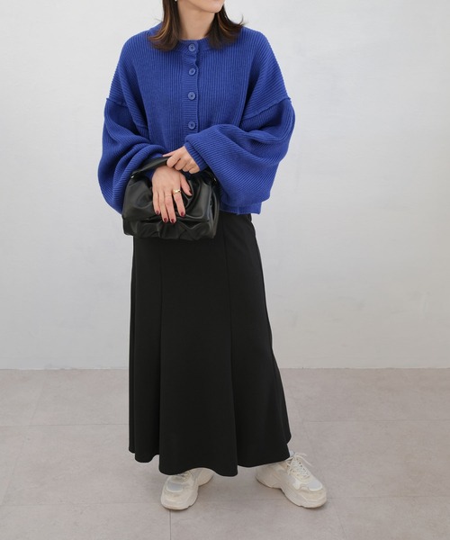 ＡＮＤＪ（アンドジェイ）の「ボリューム袖ショートニットカーディガン（カーディガン/ボレロ・レディース・グリーン/ブルー/イエロー/オフホワイト・M）」の14枚目の写真