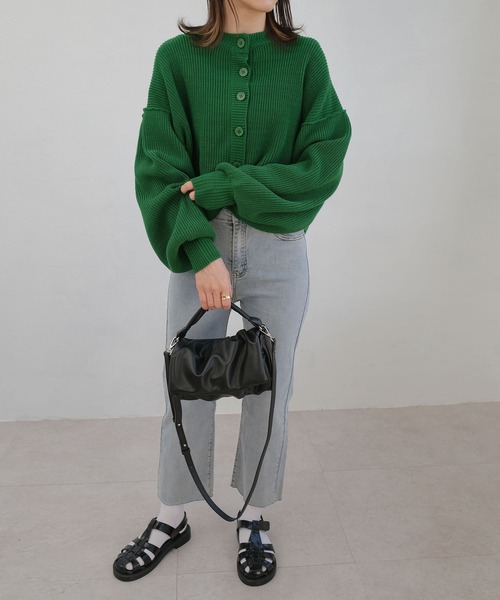 ＡＮＤＪ（アンドジェイ）の「ボリューム袖ショートニットカーディガン（カーディガン/ボレロ・レディース・グリーン/ブルー/イエロー/オフホワイト・M）」の11枚目の写真