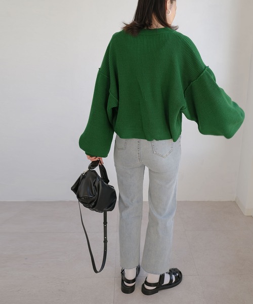 ＡＮＤＪ（アンドジェイ）の「ボリューム袖ショートニットカーディガン（カーディガン/ボレロ・レディース・グリーン/ブルー/イエロー/オフホワイト・M）」の13枚目の写真