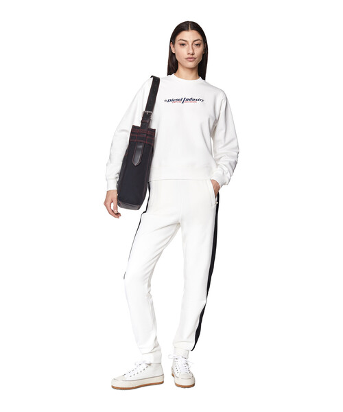 DIESEL(ディーゼル)の「レディース スウェットトラックパンツ サイドライン レギュラーフィット(その他パンツ・レディース・ホワイト/ブラック系その他・MEDIUM/LARGE/SMALL/X-SMALL)」の11枚目の写真