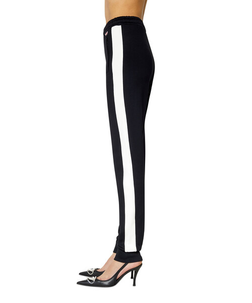 DIESEL(ディーゼル)の「レディース スウェットトラックパンツ サイドライン レギュラーフィット(その他パンツ・レディース・ホワイト/ブラック系その他・MEDIUM/LARGE/SMALL/X-SMALL)」の22枚目の写真