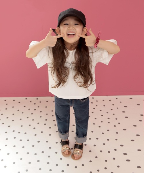 SOROTTO(ソロット)の「【ママとお揃い】3連ストラップのフラットサンダル(サンダル・キッズ・ホワイト/ブラウン/ブラック・17.0cm/22.0cm/19.0cm/20.0cm/18.0cm/21.0cm/16.0cm)」の7枚目の写真