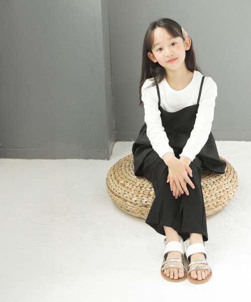 SOROTTO(ソロット)の「【ママとお揃い】3連ストラップのフラットサンダル(サンダル・キッズ・ホワイト/ブラウン/ブラック・17.0cm/22.0cm/19.0cm/20.0cm/18.0cm/21.0cm/16.0cm)」の9枚目の写真