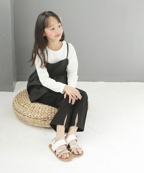 SOROTTO(ソロット)の「【ママとお揃い】3連ストラップのフラットサンダル(サンダル・キッズ・ホワイト/ブラウン/ブラック・17.0cm/22.0cm/19.0cm/20.0cm/18.0cm/21.0cm/16.0cm)」の10枚目の写真