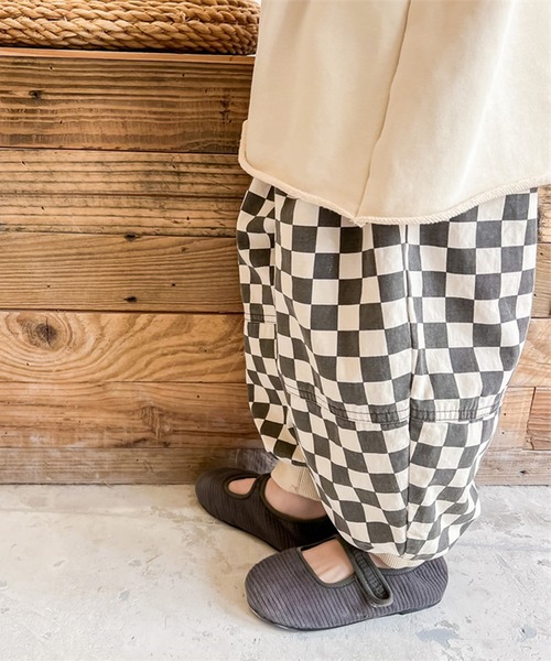 aimoha（アイモハ）の「aimoha-KIDS- 配色チェック柄裾絞りパンツ（スラックス・キッズ・ブラック/ブラウン・100/90/120/110/80/130）」の5枚目の写真