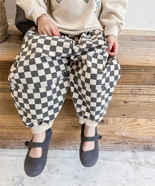 aimoha（アイモハ）の「aimoha-KIDS- 配色チェック柄裾絞りパンツ（スラックス・キッズ・ブラック/ブラウン・100/90/120/110/80/130）」の6枚目の写真