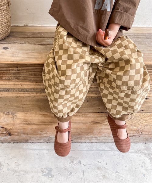 aimoha（アイモハ）の「aimoha-KIDS- 配色チェック柄裾絞りパンツ（スラックス・キッズ・ブラック/ブラウン・100/90/120/110/80/130）」の18枚目の写真