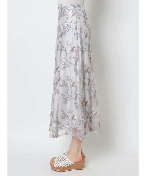 MERCURYDUO(マーキュリーデュオ)の「チュール刺繍フレアスカート(スカート・レディース・ピンク/イエロー/ライトブルー・SMALL/MEDIUM)」の12枚目の写真