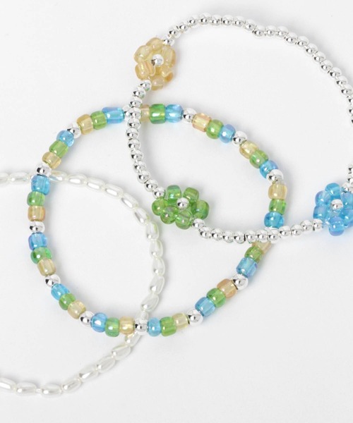 Me%（ミィパーセント）の「☆3点セット☆カラーフラワー3連ブレスレット（ブレスレット・レディース・その他1/ブルー系その他・FREE）」の5枚目の写真