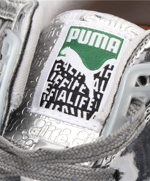 PUMA × ALIFE（プーマ×エーライフ）の「R698 X TRINOMIC X ALIFE（スニーカー・メンズ・シルバー・24.5cm/28cm/24cm/22.5cm/23.5cm/26cm/25.5cm/30.0cm/28.5cm/23cm/27cm/27.5cm/25cm/29cm/26.5cm）」の7枚目の写真