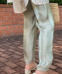 サテンライクタックパンツ