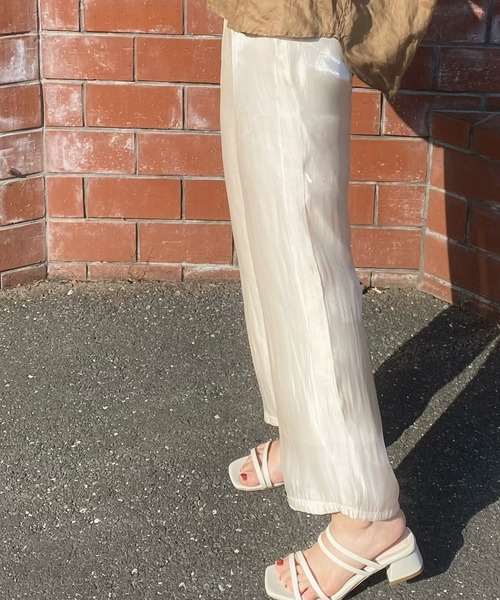 LAUIR（ラウアー）の「サテンライクタックパンツ（その他パンツ・レディース・ブラック/ブラウン系その他/アイボリー/グリーン・MEDIUM/X-LARGE/LARGE）」の20枚目の写真